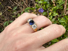 Load image into Gallery viewer, Exquisite GRS-Certified Unheated Sapphire & Diamond Trilogy Ring - Victorian Era - 18kt Gold