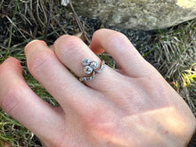 Load image into Gallery viewer, Edwardian 18kt Gold & Silver Trefoil Diamond Ring