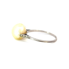 Load image into Gallery viewer, Art Deco 18K White Gold Saltwater Cultured Pearl & Diamond Ring