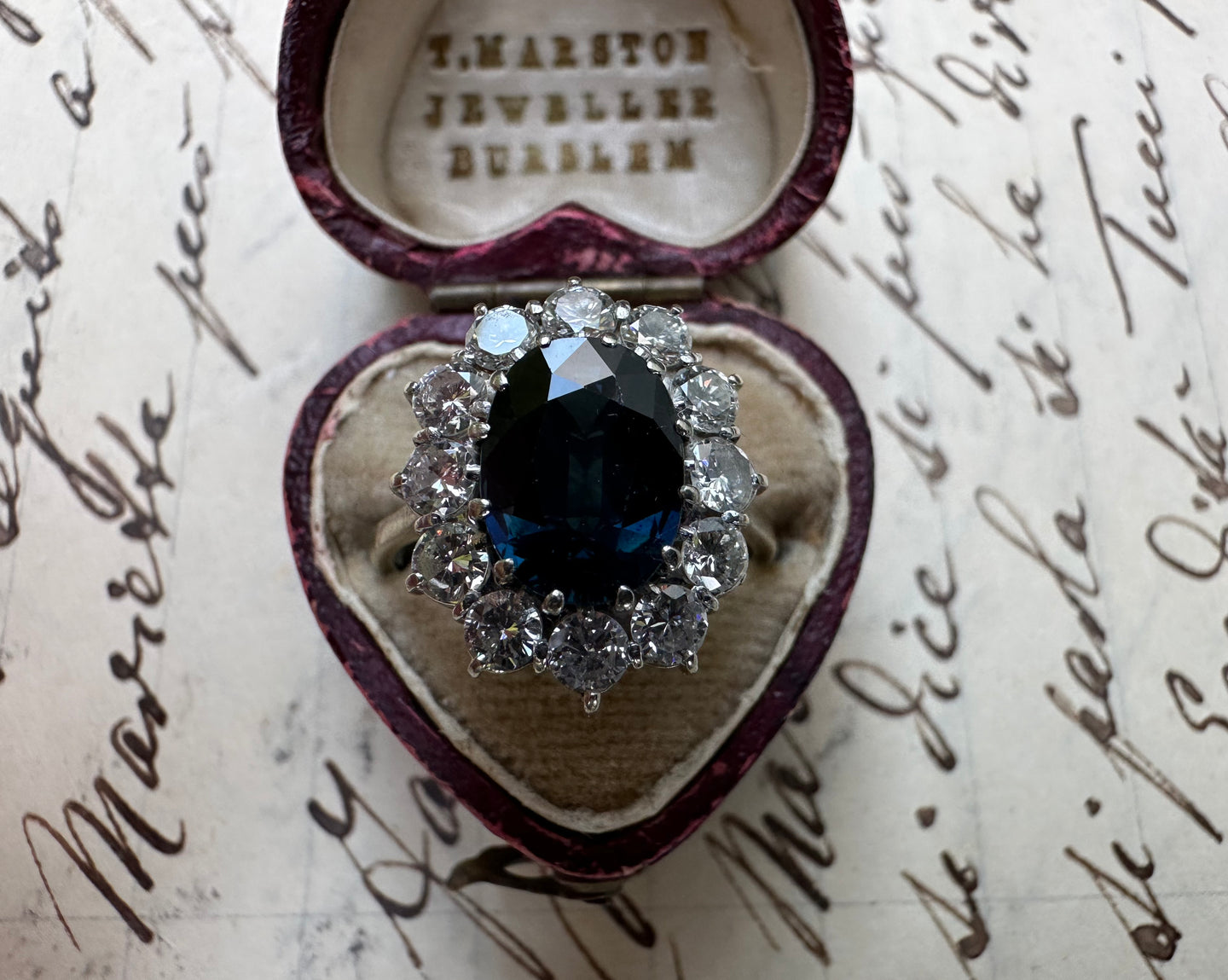 VINTAGE SAPPHIRE AND DIAMOND DIANA RING IN 18KT WHITE GOLD