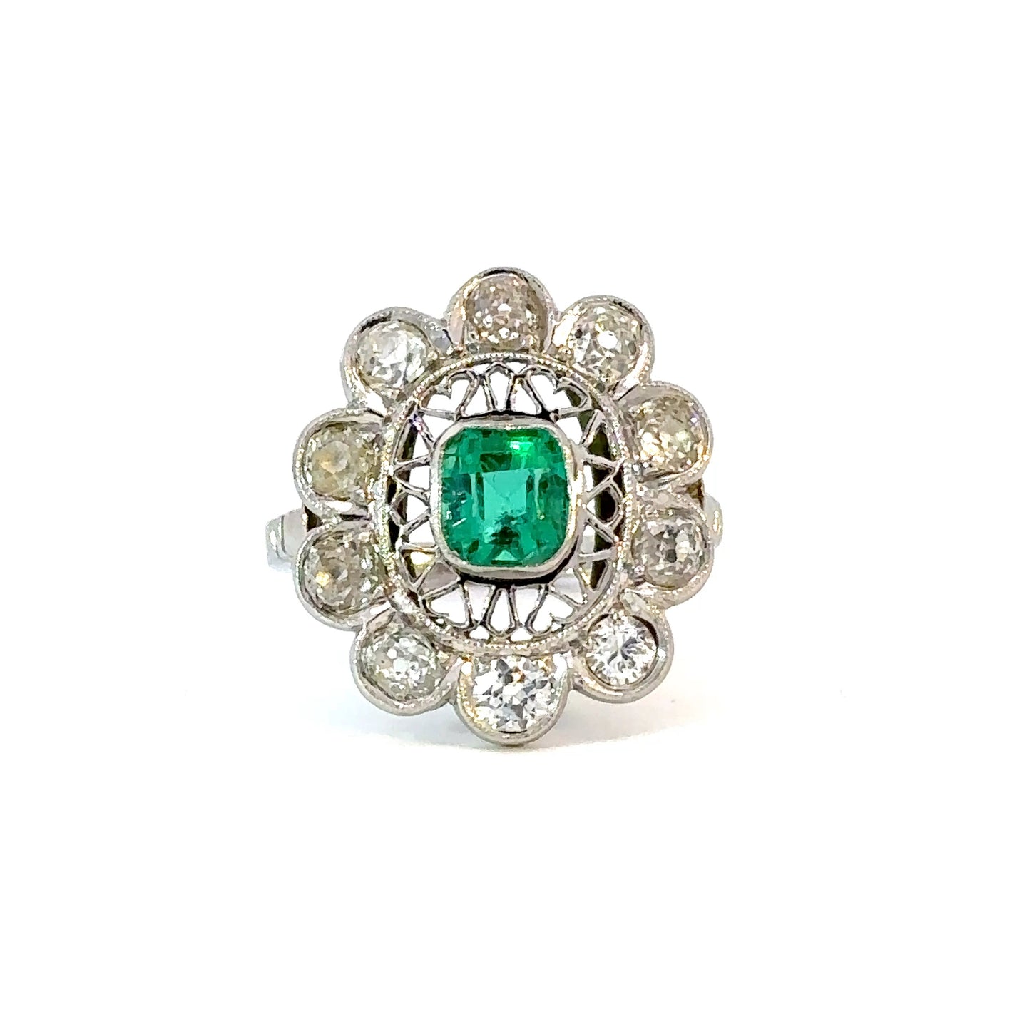 Edwardian Platinum Ring - 1.10ct Colombian Emerald & Old Cut Diamonds in an Intricate Filigree Setting