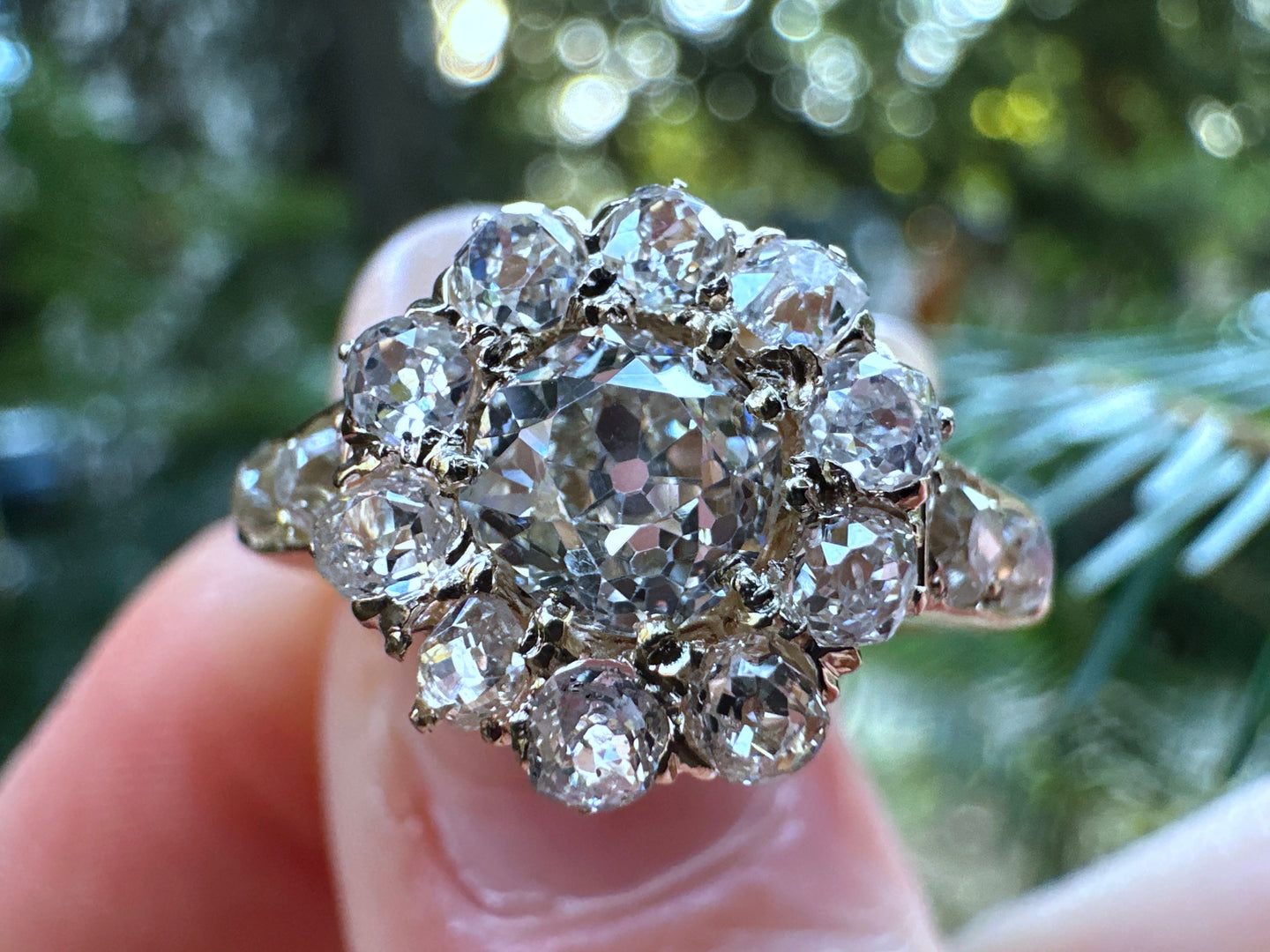 VICTORIAN DIAMOND CLUSTER RING