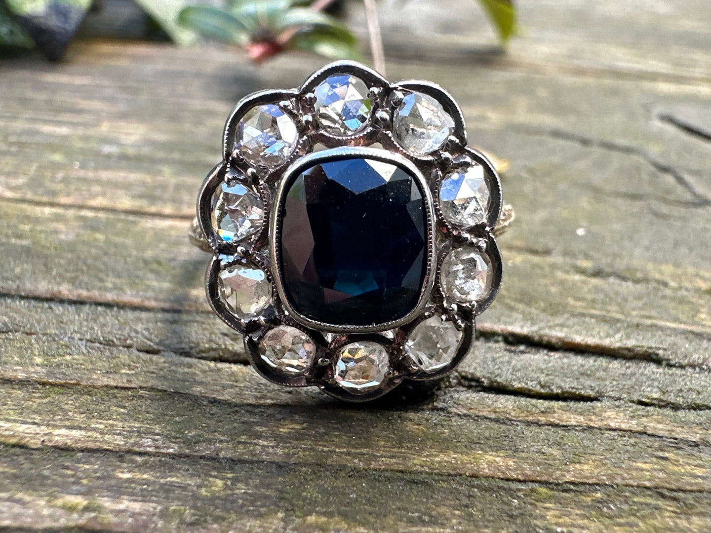 ANTIQUE SAPPHIRE AND DIAMOND RING