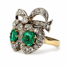 Load image into Gallery viewer, Late Victorian Double Heart Emerald &amp; Diamond Ring
