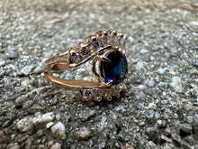 Load image into Gallery viewer, -RESERVED- SAPPHIRE AND DIAMOND EYE RING IN 18KT YELLOW GOLD
