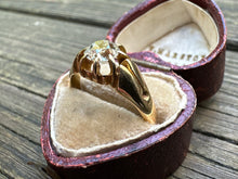 Load image into Gallery viewer, VICTORIAN SOLITAIRE DIAMOND RING IN 18KT YELLOW GOLD
