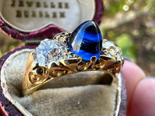 Load image into Gallery viewer, VICTORIAN SAPPHIRE AND DIAMOND TRILOGY RING IN 18KT YELLOW GOLD
