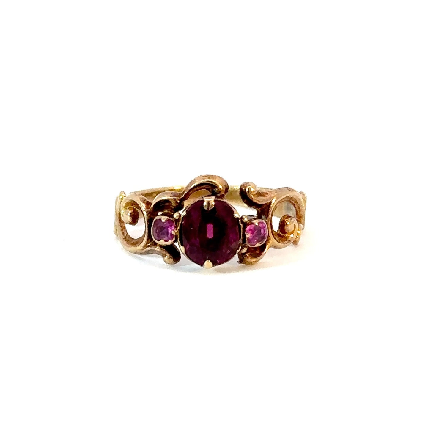 Antique Georgian Gold Ring – Almandine Garnet & Ruby Accents