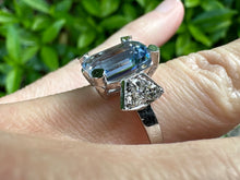 Load image into Gallery viewer, VINTAGE AQUAMARINE AND DIAMOND RING IN 18KT WHITE GOLD
