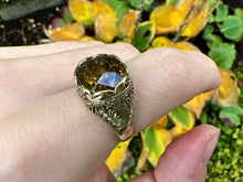 Load image into Gallery viewer, ANTIQUE BROWN ZIRCON YELLOW GOLD RING
